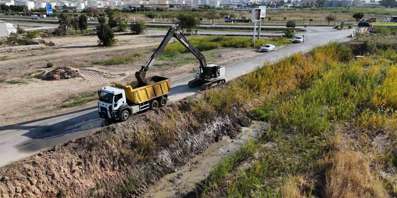 Asat’tan Taşkın Riskine Karşı Temizlik Seferberliği