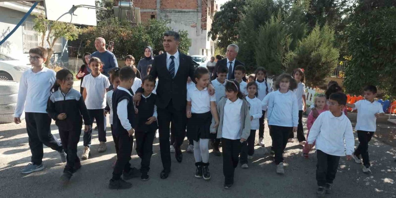 Şener: "çocuklarımızın En İyi Şartlarda Eğitim Alması İçin Çalışıyoruz"