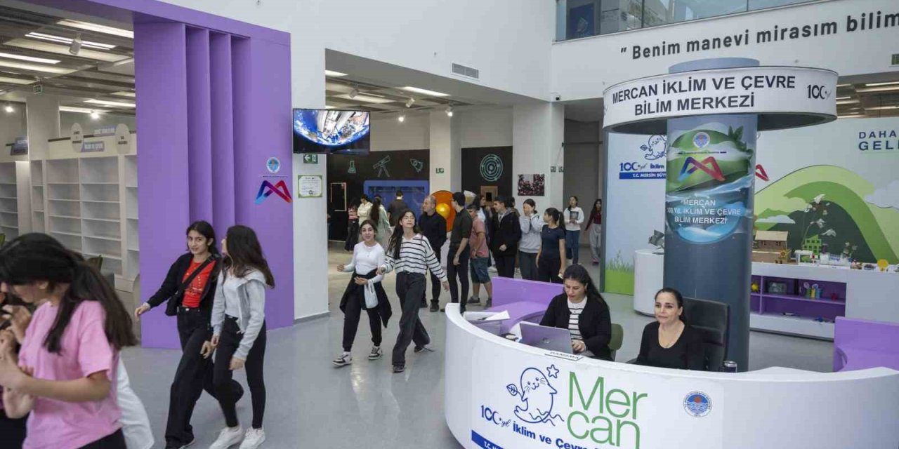 Ara Tatilin Gözdesi Mercan Bilim Merkezi Oldu