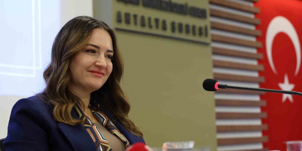 Büyükşehir Başkan Vekili Özdemir: "antalya’nın Geleceği İçin İki Kat Daha Fazla Çalışıyoruz"