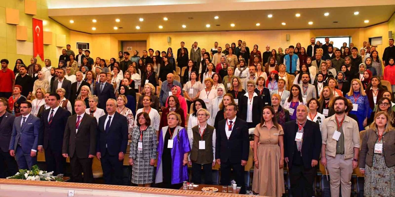 Akdeniz Üniversitesi Öğretim Üyesi Prof. Dr. Mehmet Ali Eroğlu’na, Türk Kültür Ve Sanatına Katkı Ödülü