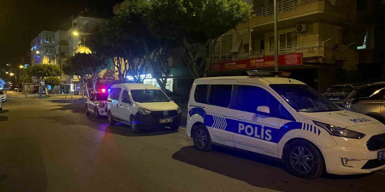 Alanya’da Beyaz Eşya Tamir Dükkanında Çıkan Yangın Korkuttu