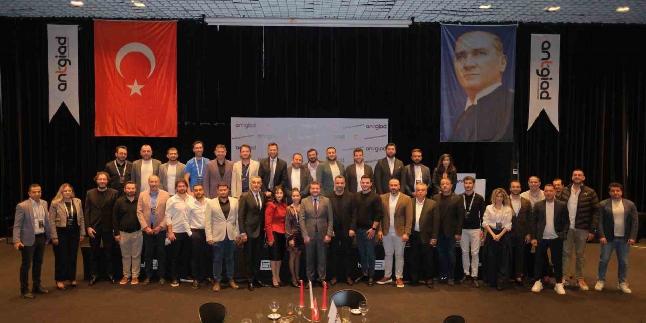 Antgiad’dan "başarı Ve Batış Hikayesi" Üzerine Özel Söyleşi