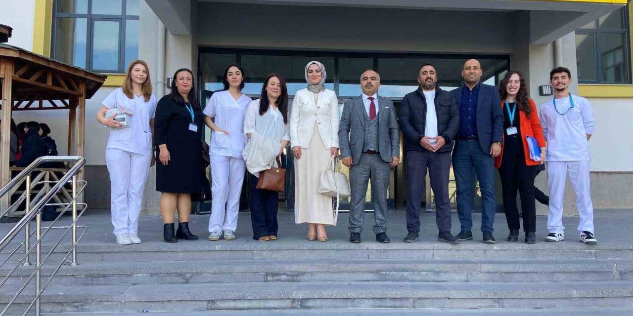 Niğde’de Öğrencilere Ağız Sağlığı Eğitimi ve Taraması