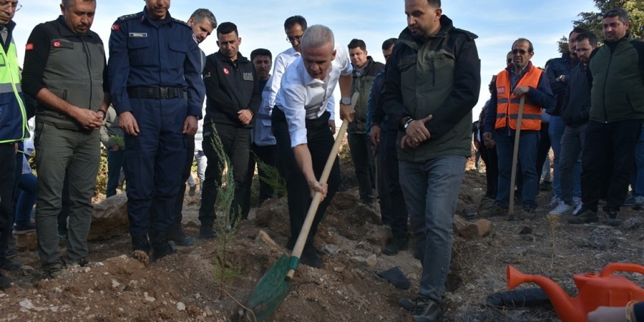 Karaman’da Öğretmenlere Armağan Hatıra Ormanına Fidan Dikildi