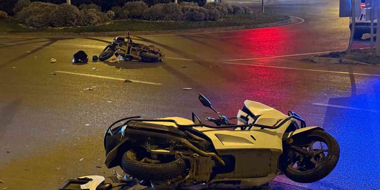 Gazipaşa’da Motosiklet Ve Elektrikli Motosiklet Çarpıştı: 4 Yaralı