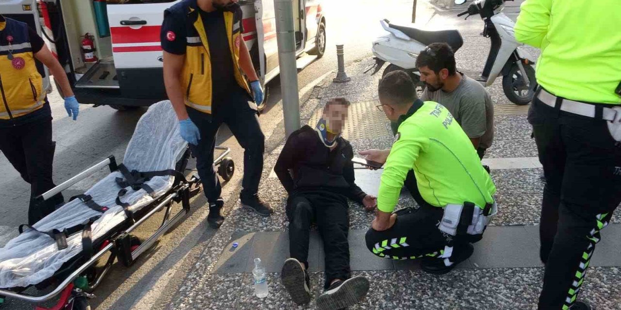 Yayaya Çarpmamak İçin Motosikleti Devirdi: 1 Yaralı