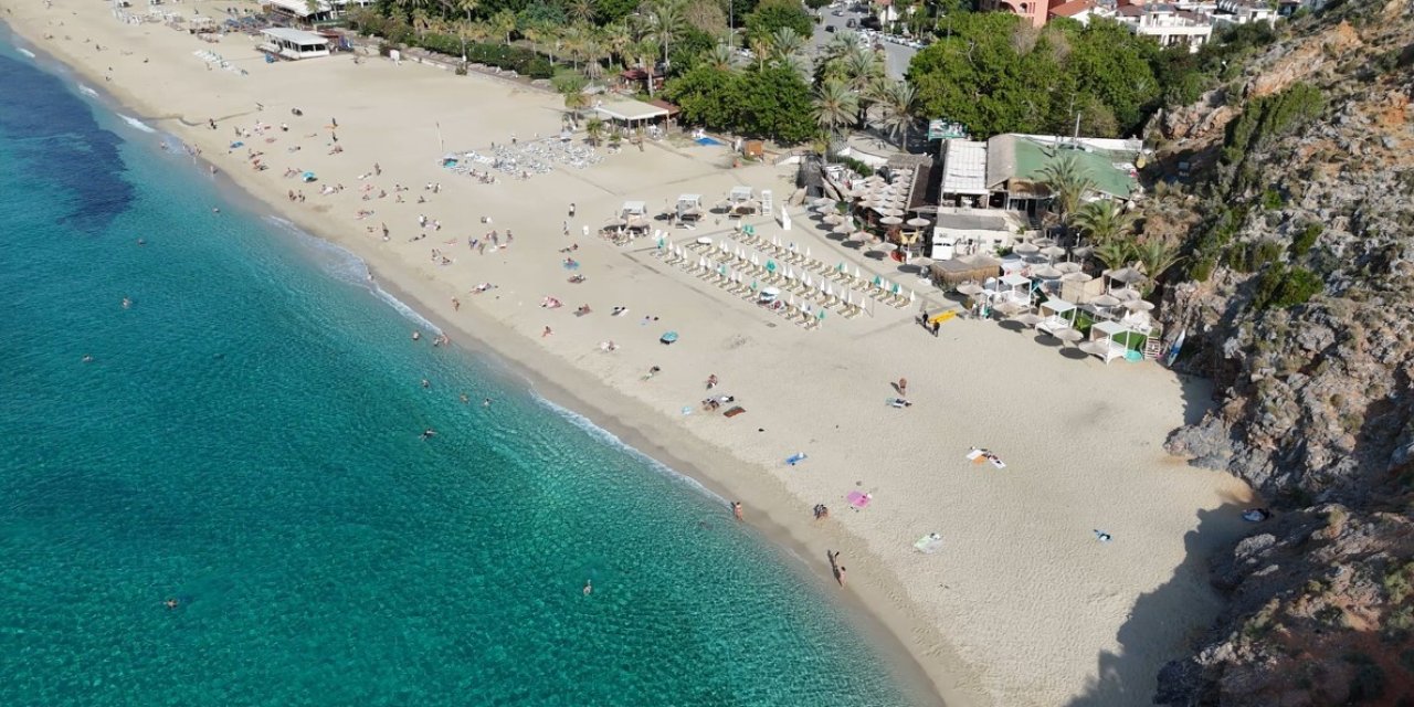 Rize’nin Yaylalarında Kar Alanya’da Güneş