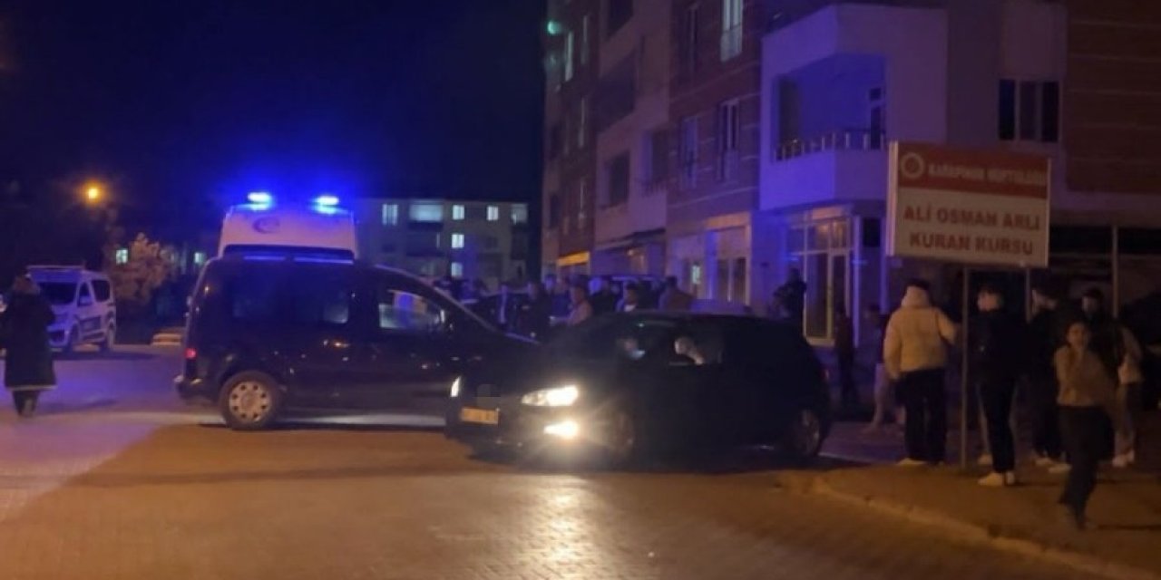 Karapınar’da Motosiklet İle Otomobil Çarpıştı: 2 Yaralı