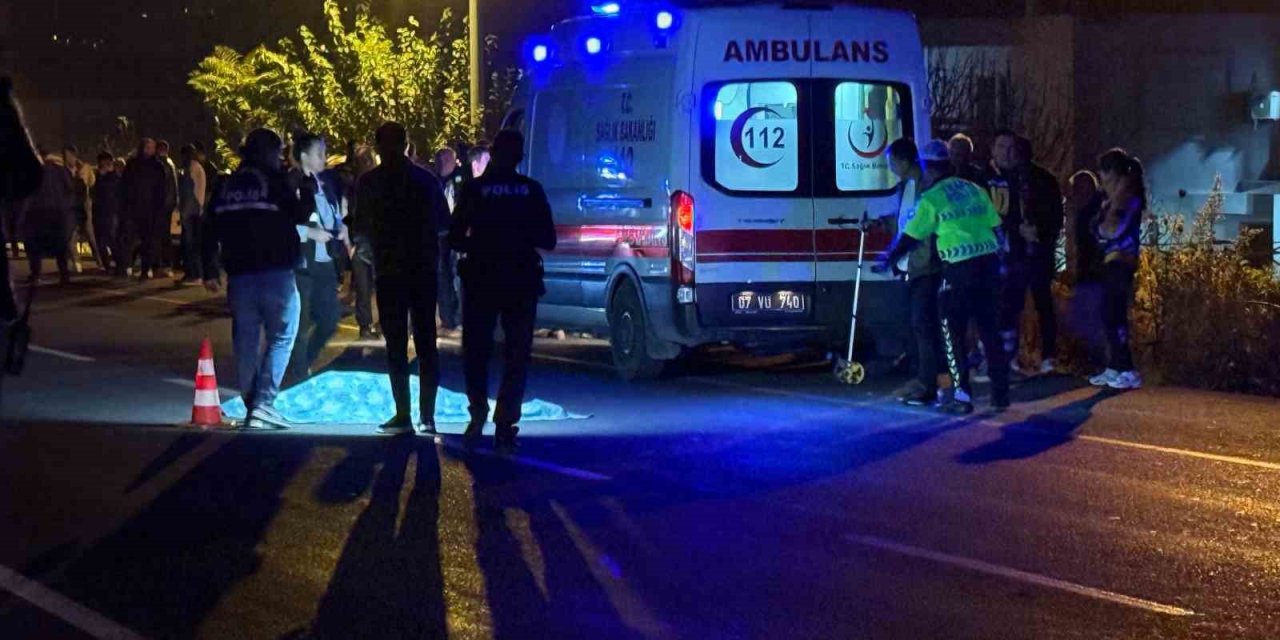 Otomobilin Çarptığı Yaşlı Adam Hayatını Kaybetti