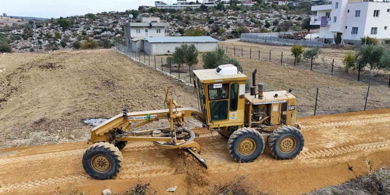 Tarsus’ta İki Mahallede Yol Çalışmaları Tamamlandı