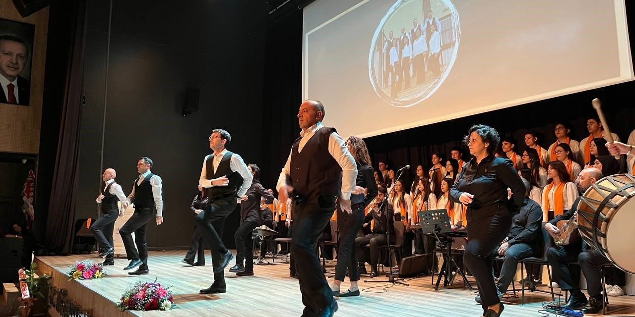 Niğde’de Öğretmenler Günü Etkinlikleri Düzenlendi