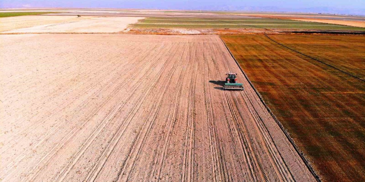 Konya Ovası’na Yağmur Yağdı, Çiftçiler Rahat Nefes Aldı!