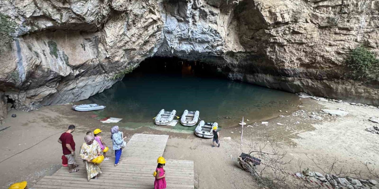 Antalya’daki Altınbeşik Mağarası Tadilat Nedeniyle Ziyarete Kapatıldı