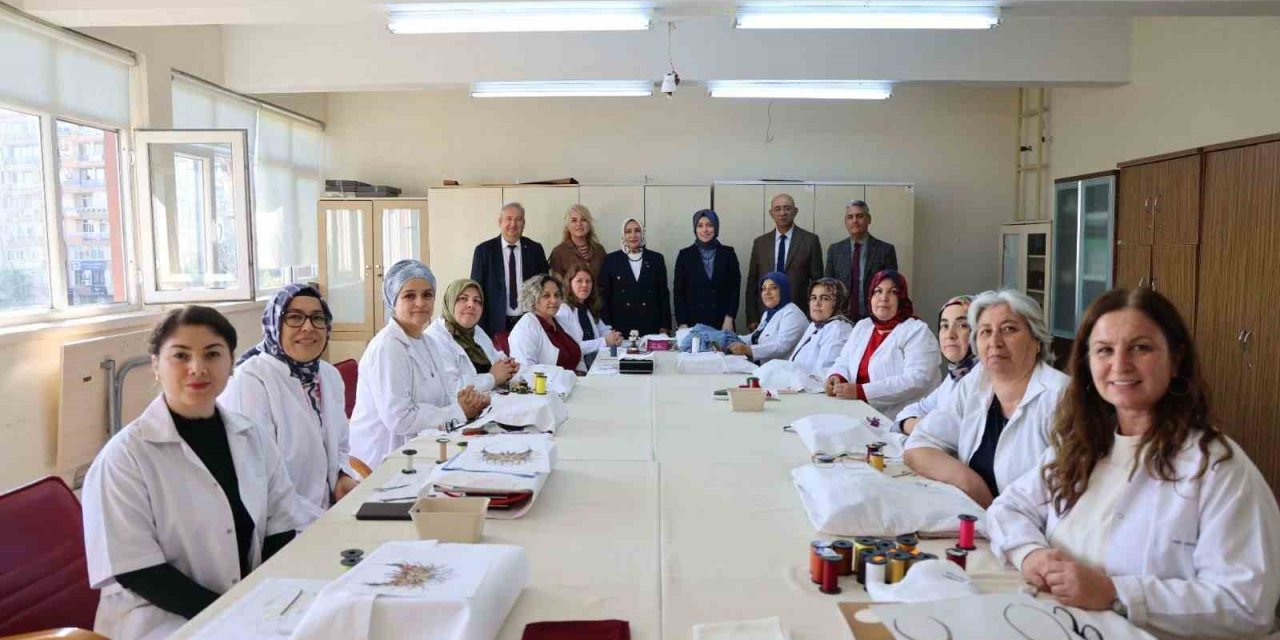 Niğde’nin Kültürel Miras Sergisi İçin Mersin Olgunlaşma Enstitüsü’ne Ziyaret