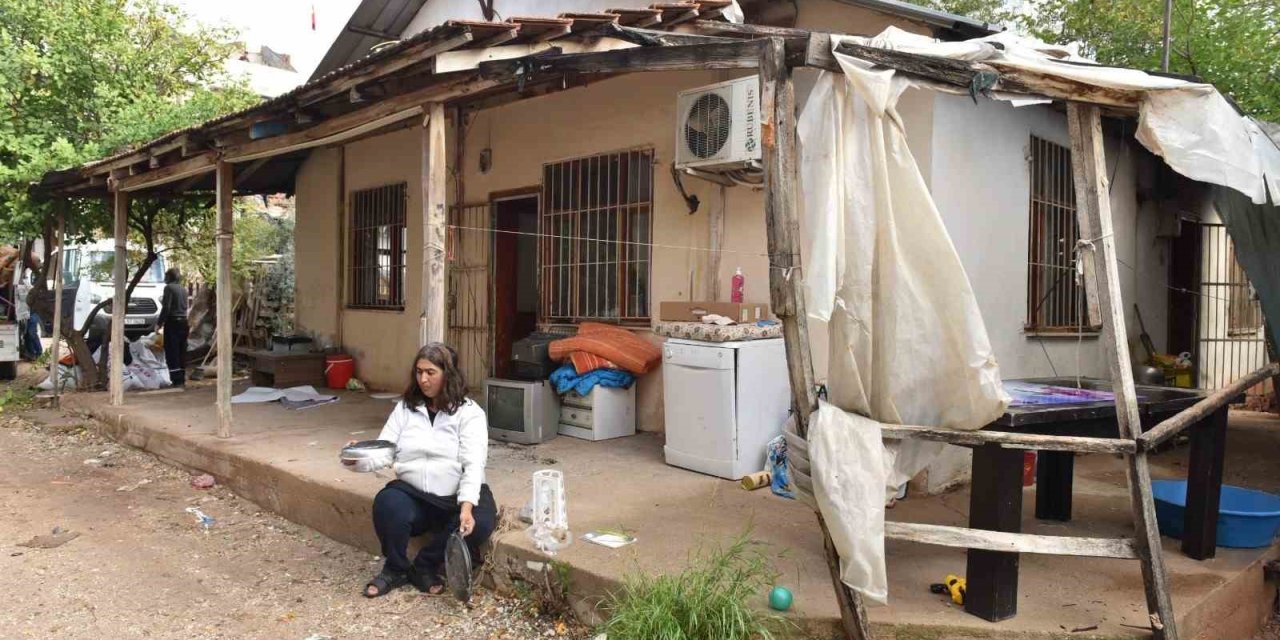 Evi Yanan Ailenin Talebine Başkan Kocagöz’den Yardım Eli