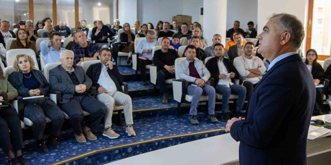 Manavgat Belediyesi Personeline Kamu İç Kontrol Ve Risk Yönetimi Eğitimi