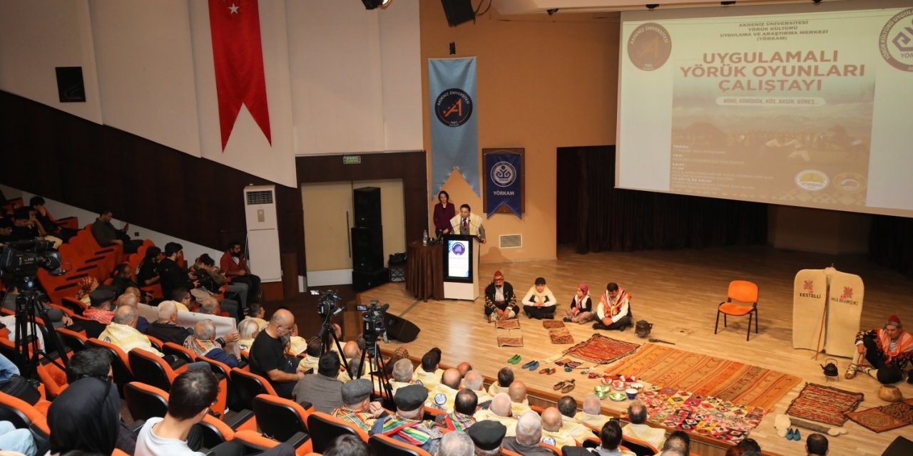 Uygulamalı Yörük Oyunları Çalıştayı Düzenlendi