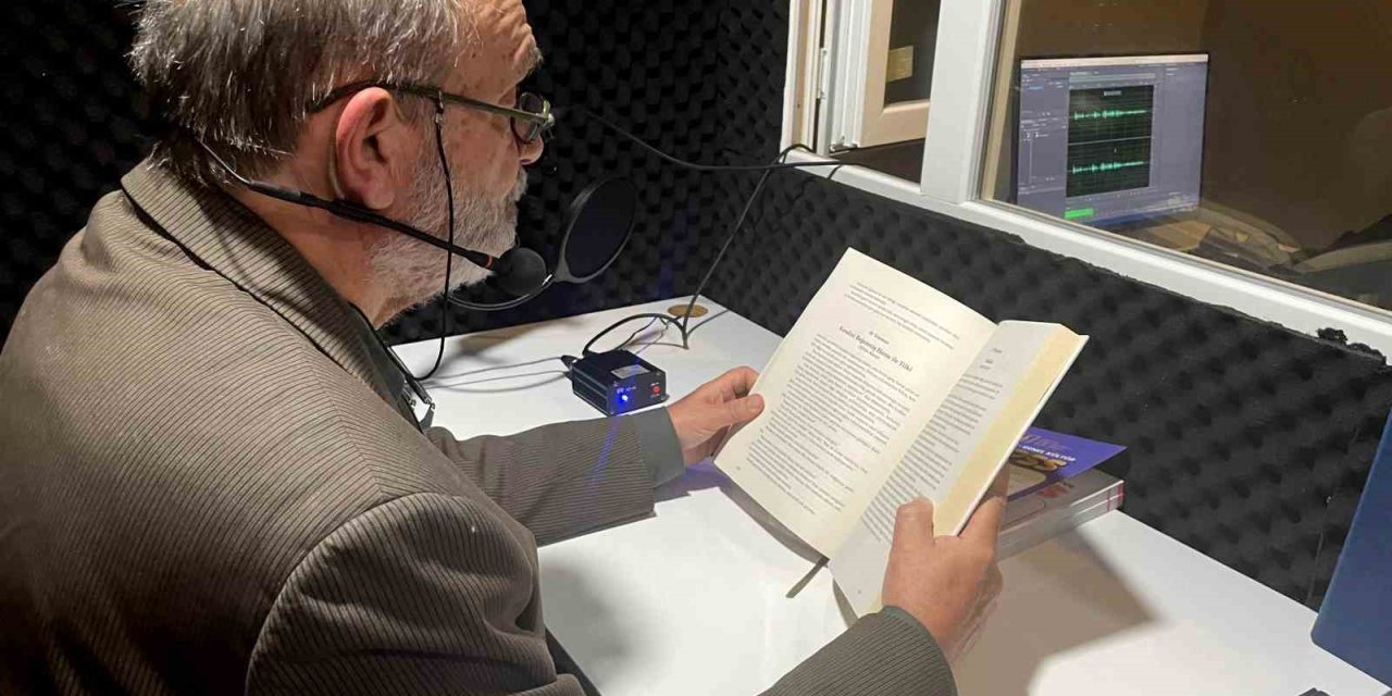 Muratpaşa’da Yazar Ve Şairler Gönüllü Okuyucu Oldu