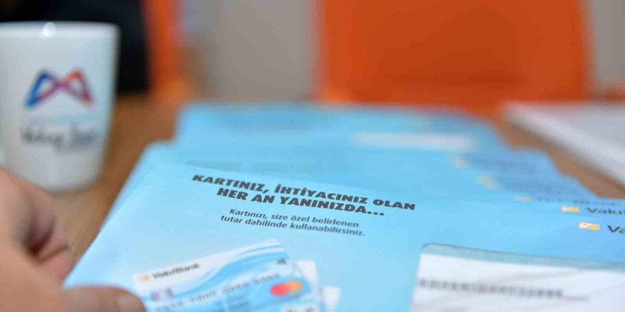 Mersin’de Öğrenim Yardımlarının İlk Taksiti Hesaplara Yatırıldı