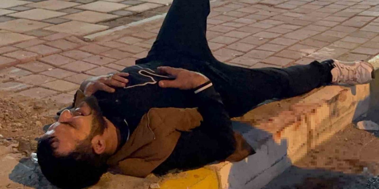 Çocuklara Verdiği Sigara Canından Ediyordu