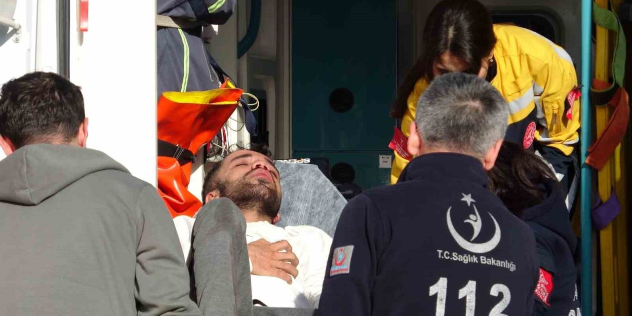 Yangına Uykuda Yakalandı, Dumandan Etkilendi