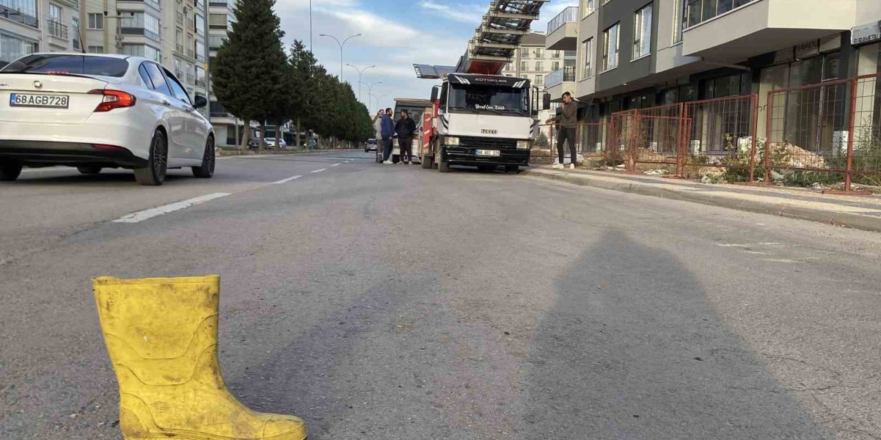 Aksaray Trafiğine Çözüm: Duba Yoksa Çizme Var!