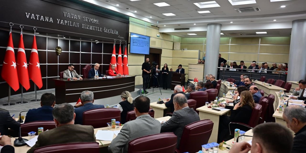 Kocagöz, Yılın Son Meclisini Müjdeyle Kapattı