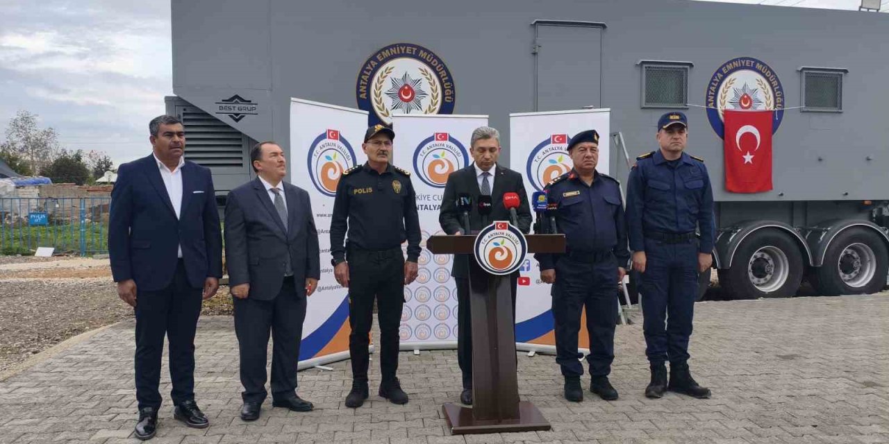 Antalya Valisi Hulusi Şahin: "uyuşturucuya Talep Olduğu Müddetçe Her Zaman Arz Filizlenir"