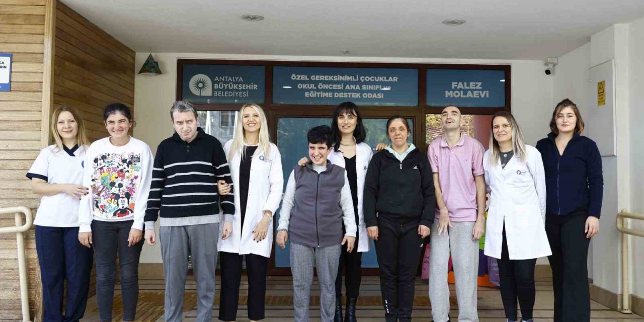 Büyükşehir’in "mola Evleri" Özel Bireylerin Ailelerine Nefes Aldırıyor