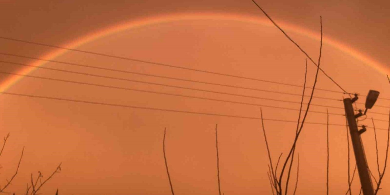 Antalya’da Çiftçinin Çifte Gökkuşağı Heyecanı Kameraya Yansıdı