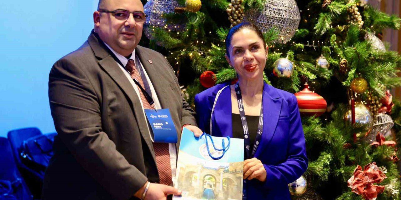 Muratpaşa Belediyesi, Malta’daki Liderler Zirvesi’ne Katıldı