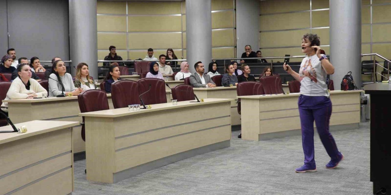 Kepez Belediyesi’nde Personele Solunum Sağlığı Eğitimi Verildi