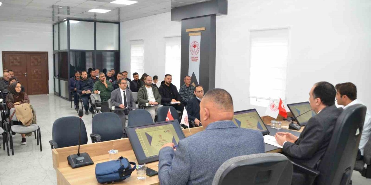 Niğde’de Çiğ Süt Hijyeni Ve Yeni Destekleme Modeli Eğitimi Başladı