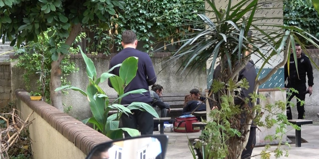 Alanya’da Dayı Dehşet Saçtı: 1 Yeğenini Öldürüp Diğer Yeğeni Ve Eniştesini Yaraladı