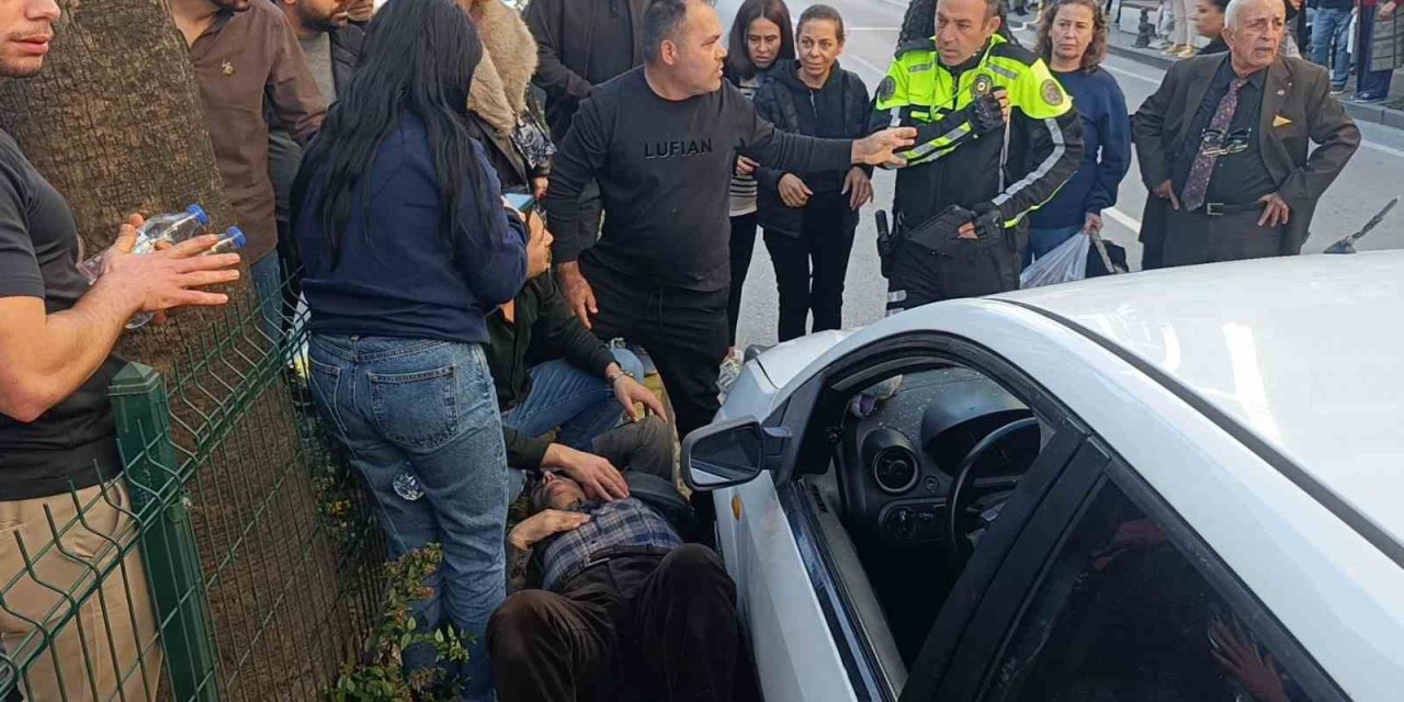 Otomobilin Çarptığı Yaşlı Adam İçin Seferber Oldular