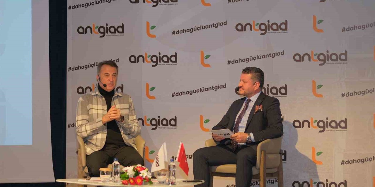 Fikret Orman: "başarı Tesadüf Değildir. Doğru Kadroyu Kurup, Camiayı Tek Yürek Yapmak Zorundasınız"