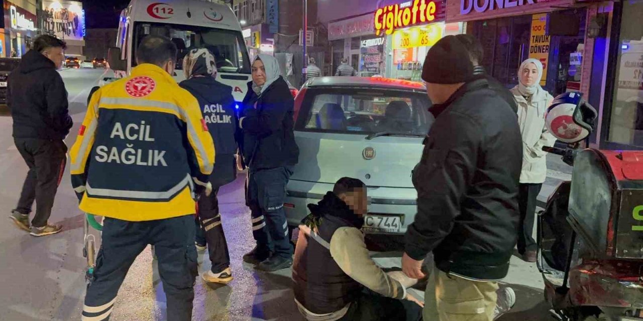 Motosiklet Otomobile Arkadan Çarptı: 1 Yaralı