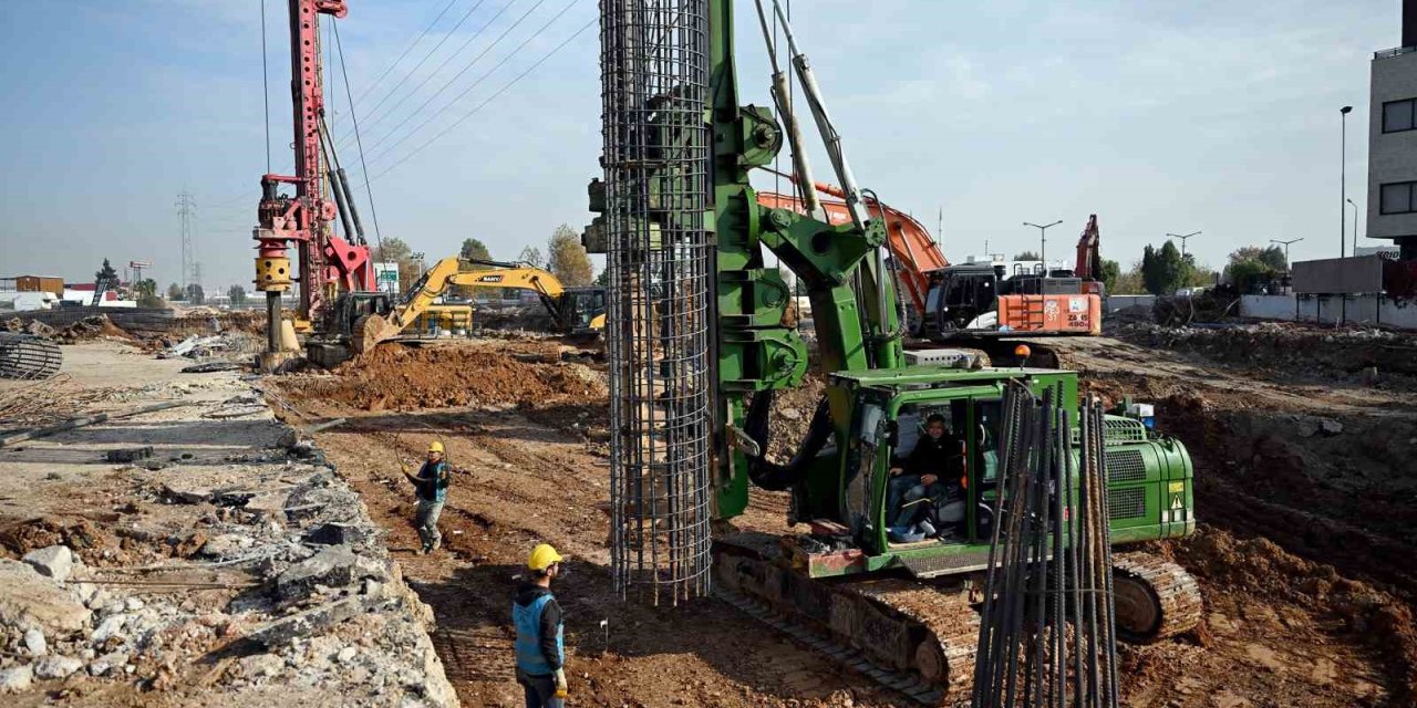 Mersin’de Hal Katlı Kavşağı İle Kesintisiz Ulaşım Hedefi
