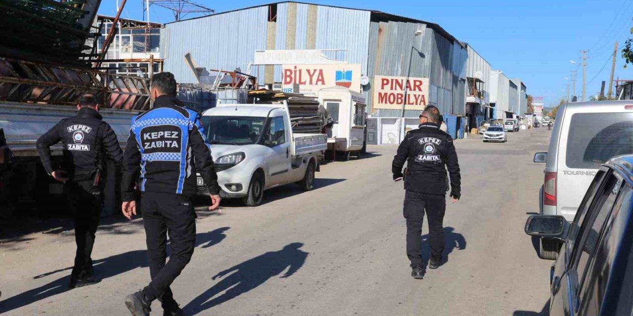 Kepez Zabıtası’ndan Hurdacılar Sitesi’ne Denetim