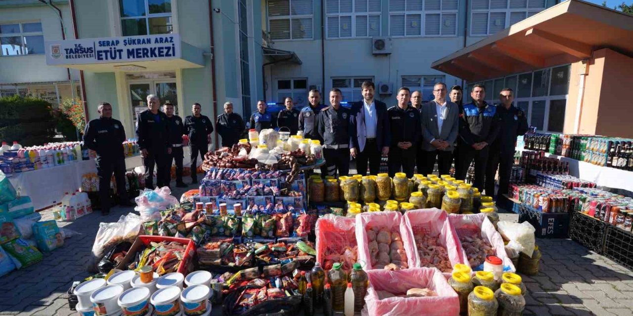 Tarsus’ta Halk Sağlığını Tehdit Eden On Binlerce Ürün Toplatıldı