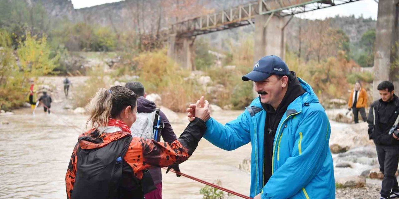 Antalya Ultra Maratonu, 41 Ülkeden Yüzlerce Sporcuyu Konyaaltı’nda Buluşturacak
