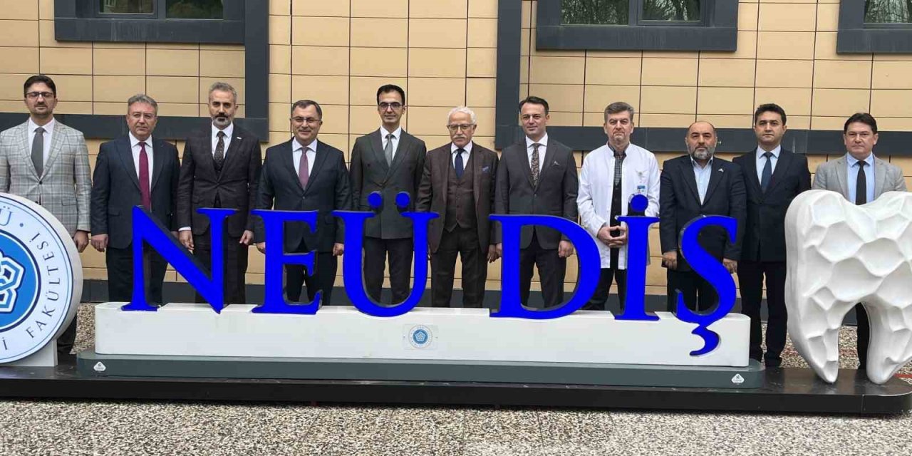 Neü Diş Hekimliği Fakültesi’nin Yeni Birimleri Açıldı