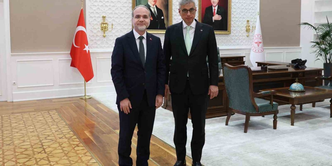 Rektör Uslu’dan Sağlık Bakanı Memişoğlu’na Kritik Ziyaret