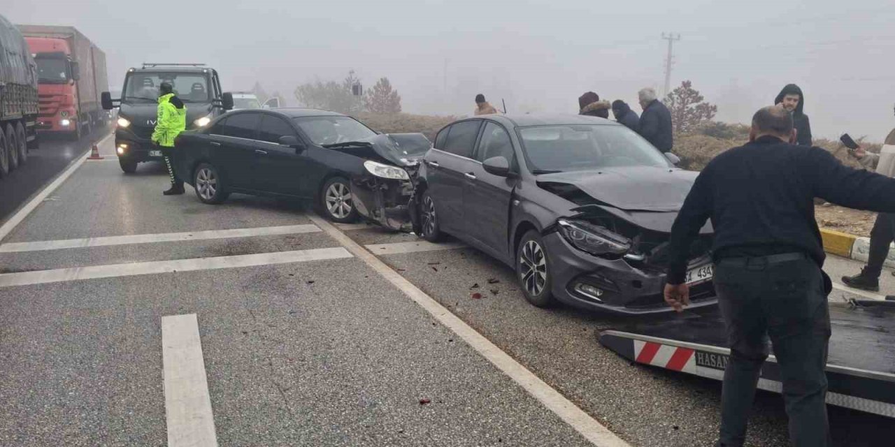 Kulu’da Yoğun Sis Ulaşımı Olumsuz Etkiledi