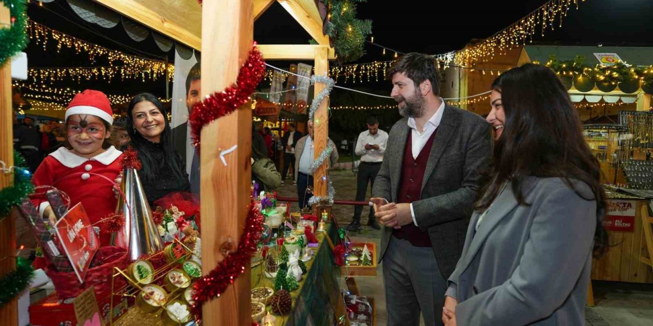 Tarsus’ta Yılbaşı Pazarları Kapılarını Açtı