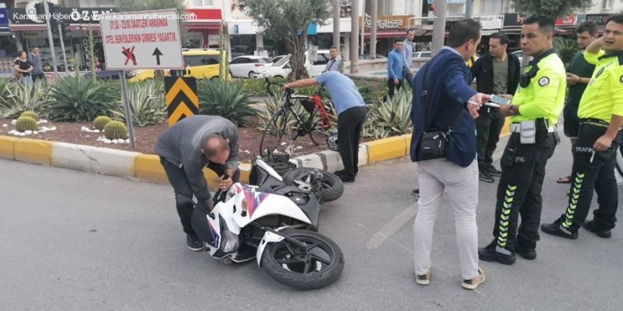 Antalya'da İki Kişinin Yaralandığı Kazada Işık İhlali İddiası