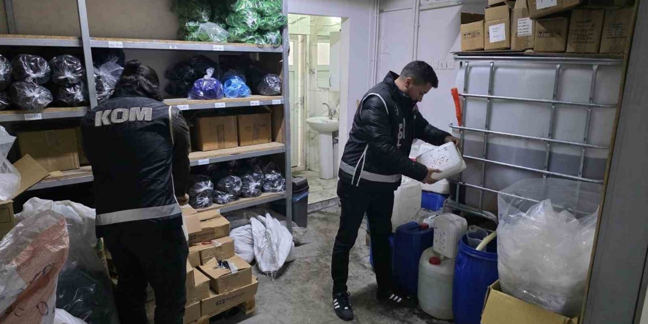 Konya’da Yılbaşı Öncesi Kaçak Ve Sahte Alkol Denetimi