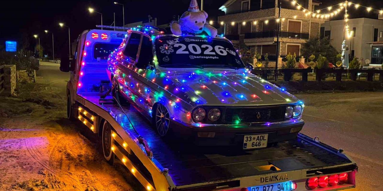 Led Işıklarla Süslenen Toros Dikkat Çekti