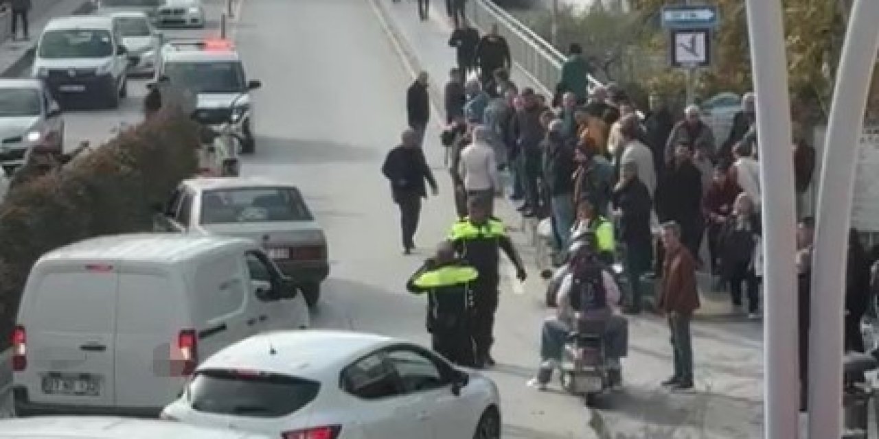 Ters Yönden Gelen Motosiklete Otomobil Çarptı: 1 Yaralı